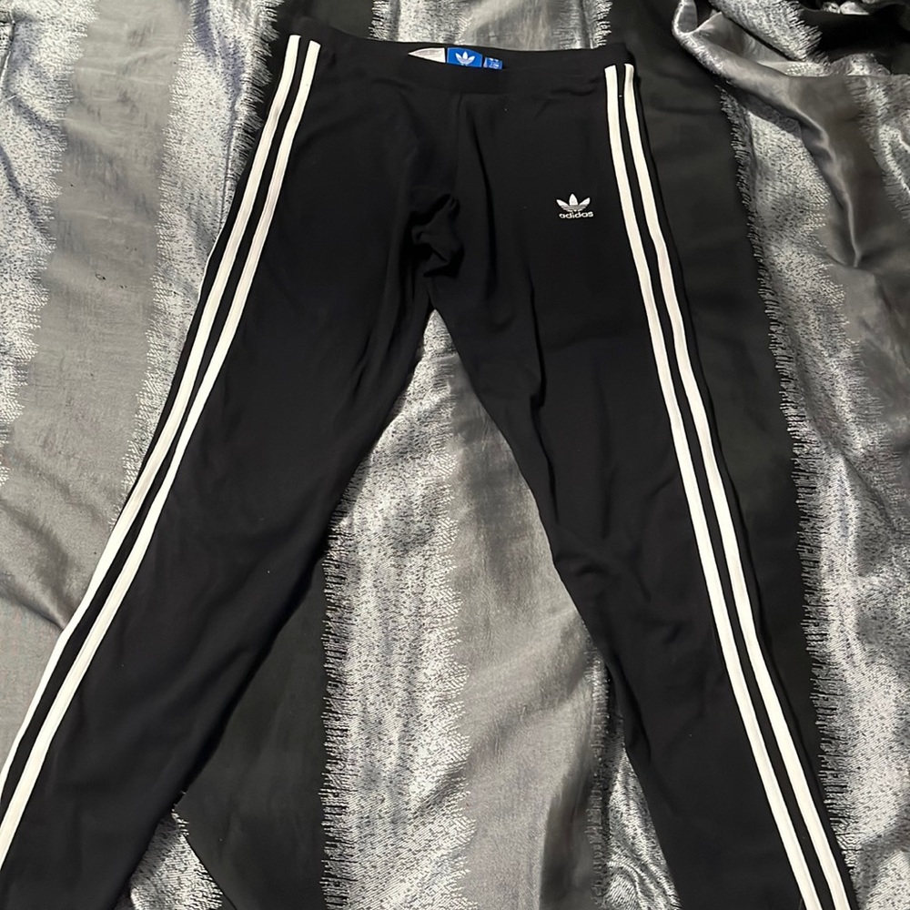 Adidas leggings